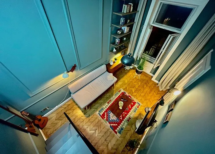 Lovely Vintage Budapeşte